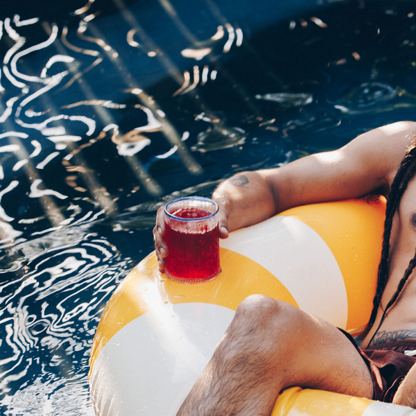 Non-Alcoholic Phony Negroni® Summer Starter Pack.